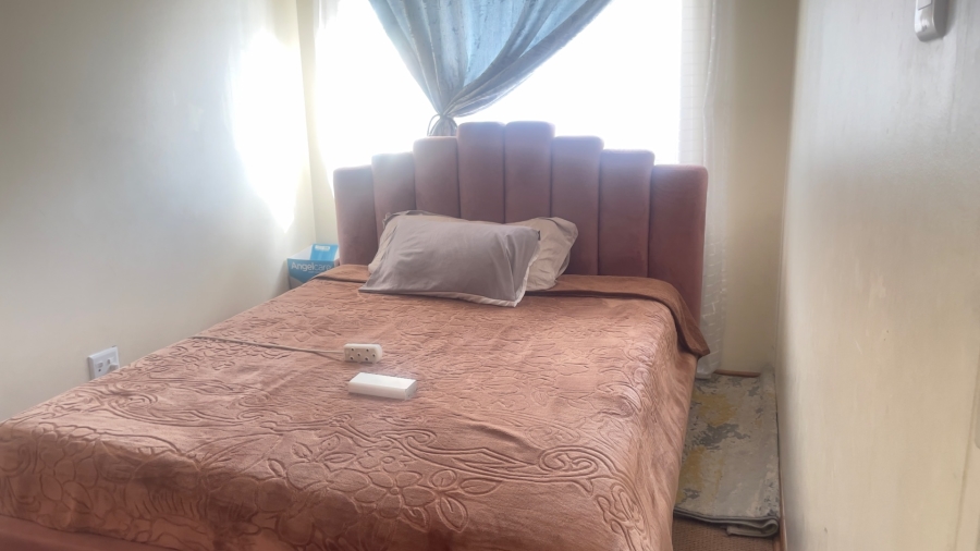 2 Bedroom Property for Sale in Hillside Free State